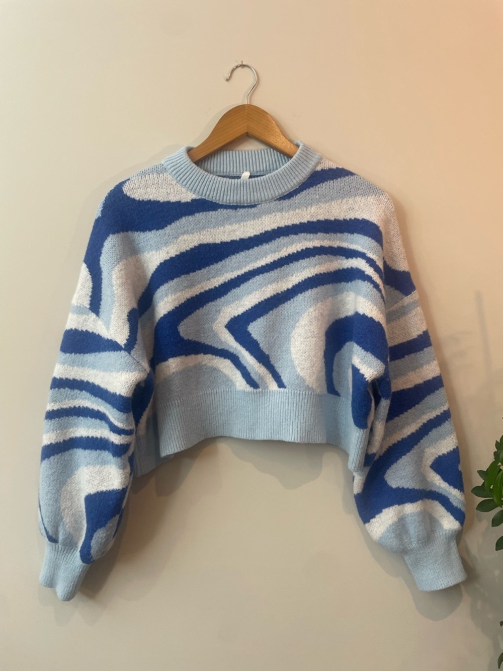 DREAMERS by Debut Abstract Wave Sweater (XS)